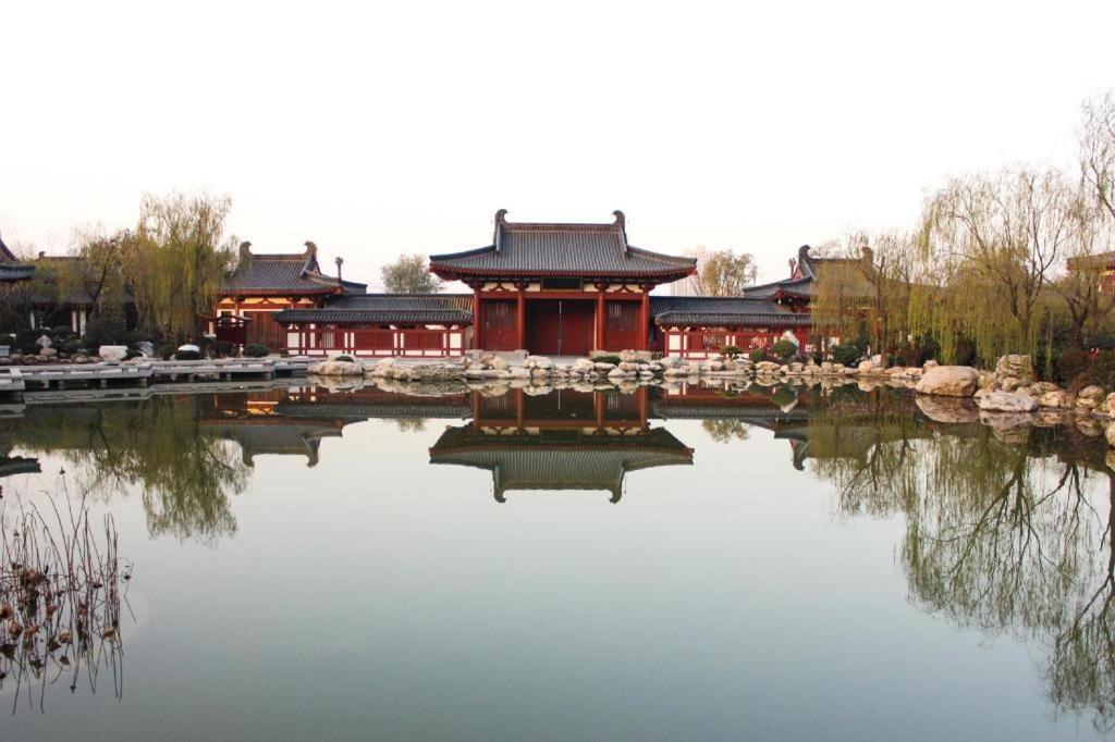 Xian Elegant Oriental Hotel Экстерьер фото